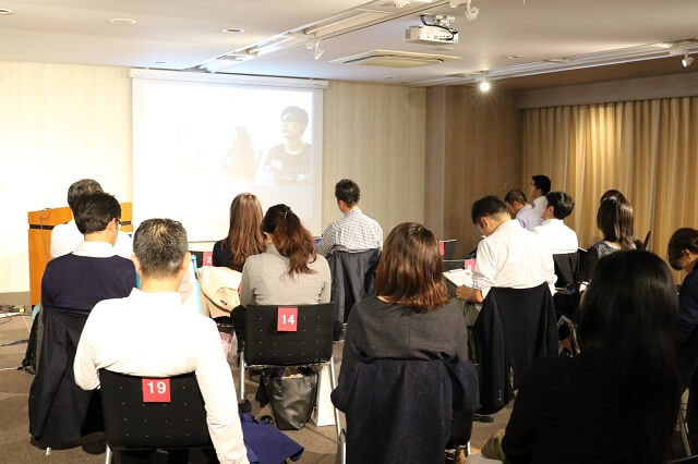 当日は、タイでビジネスを手掛ける日系企業の関係者ら約20人がアライドアーキテクツ社のセミナールームに参集