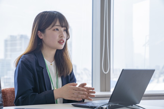 芳野 祐季氏